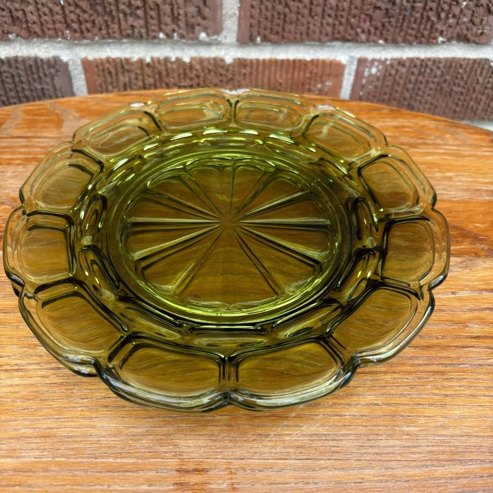 FOSTORIA Argus Green Scalloped edge Luncheon Plates 8